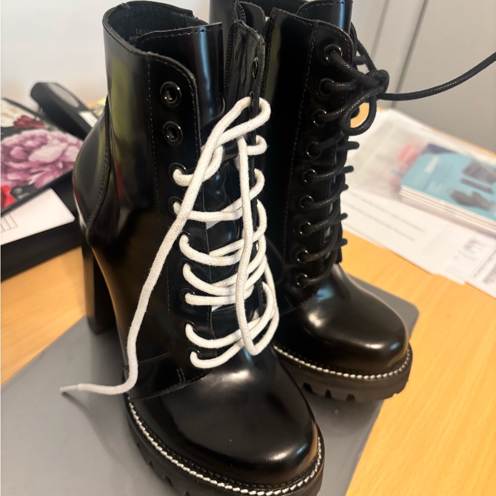 Jeffrey Campbell Black Lace-Up Platform Ankle Boots with White Laces